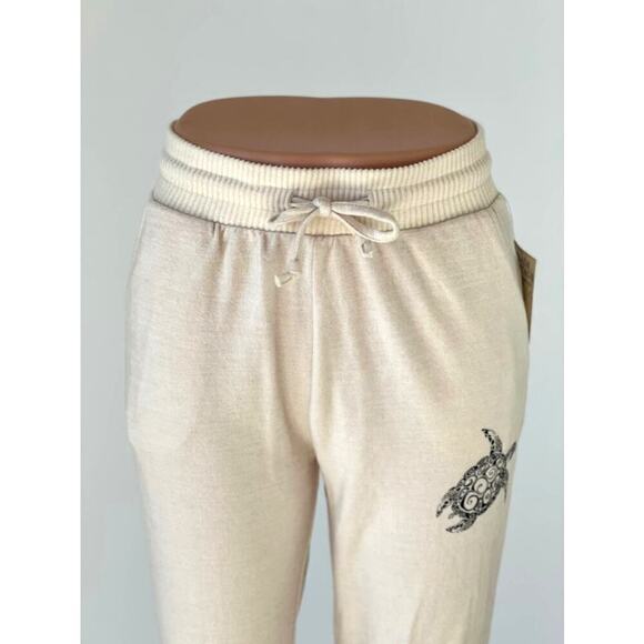 Farinze Jogger Pants with Turtle Graphic - Picture 4 of 5